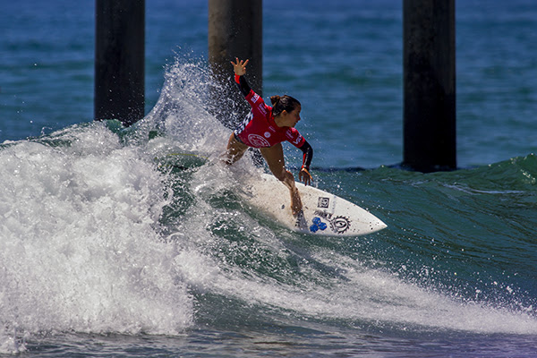 Joahnne Defay (FRA) wins the Vans US Open of Surfing.Image: WSL / Morris